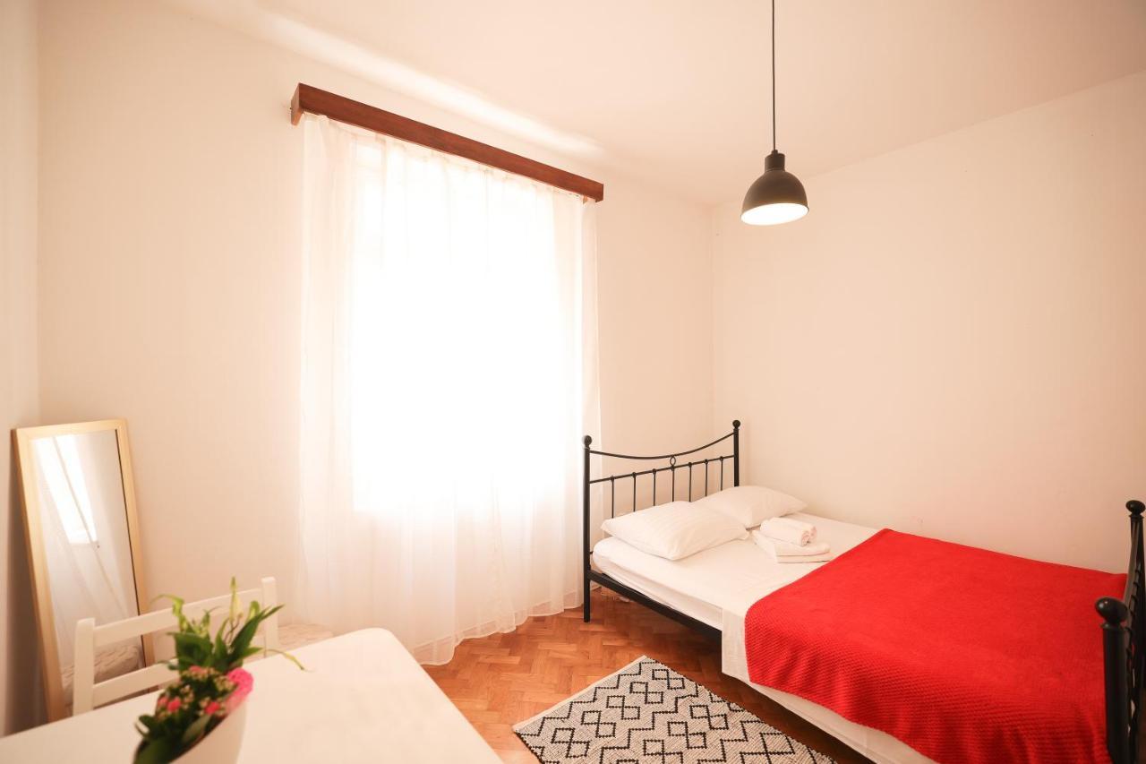 Cozy Studio Apartments In City Centar Stosija Zára Kültér fotó