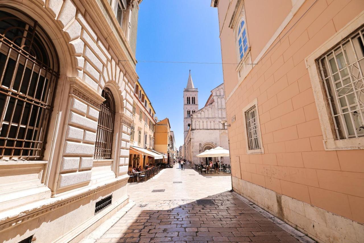 Cozy Studio Apartments In City Centar Stosija Zára Kültér fotó